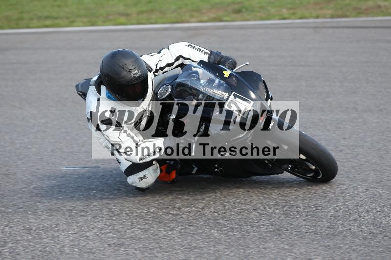 /Archiv-2022/64 19.09.2022.09 Plüss Moto Sport Yamaha Fun Day ADR/Sportfahrer/21